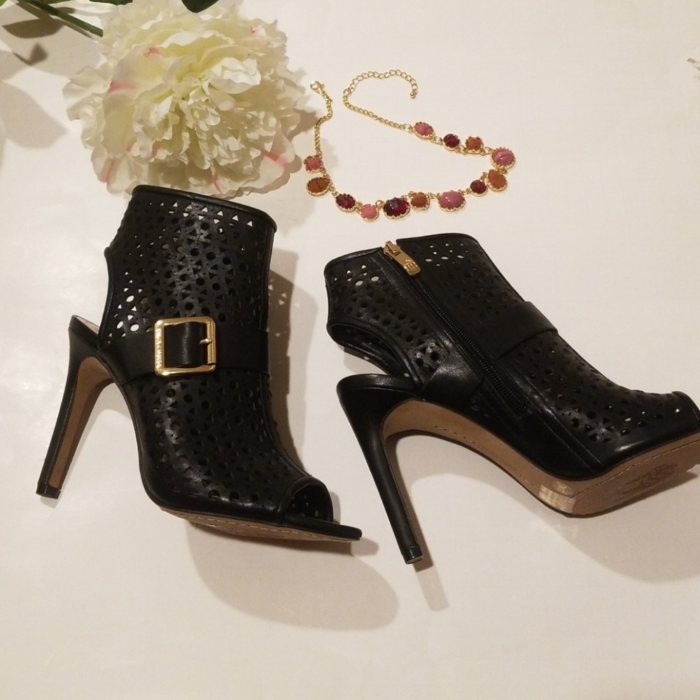 Vince Camuto Booties